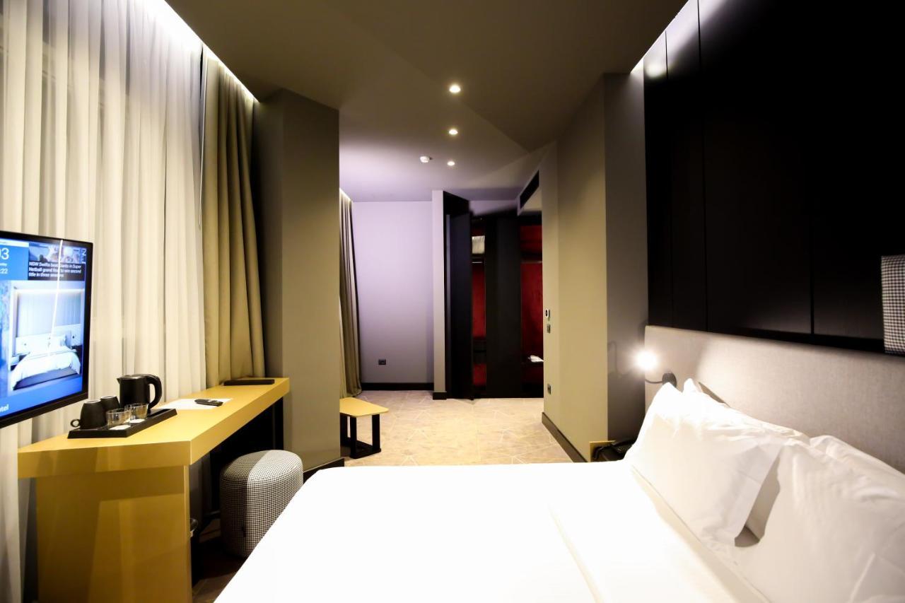 The Central View Boutique Hotel Влёра Экстерьер фото