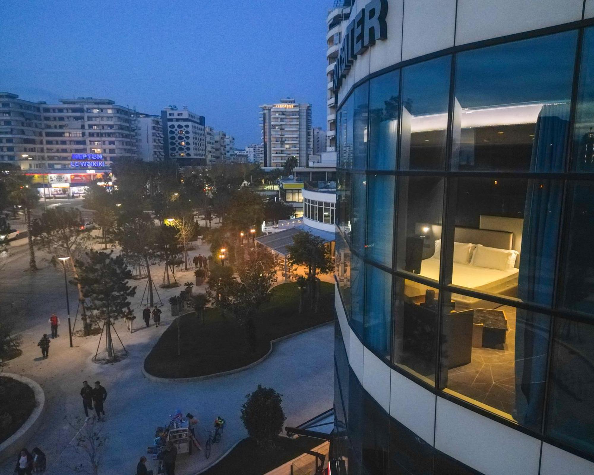 The Central View Boutique Hotel Влёра Экстерьер фото